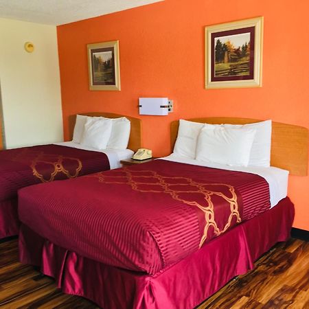Bear Mount Inn & Suites Pigeon Forge Δωμάτιο φωτογραφία