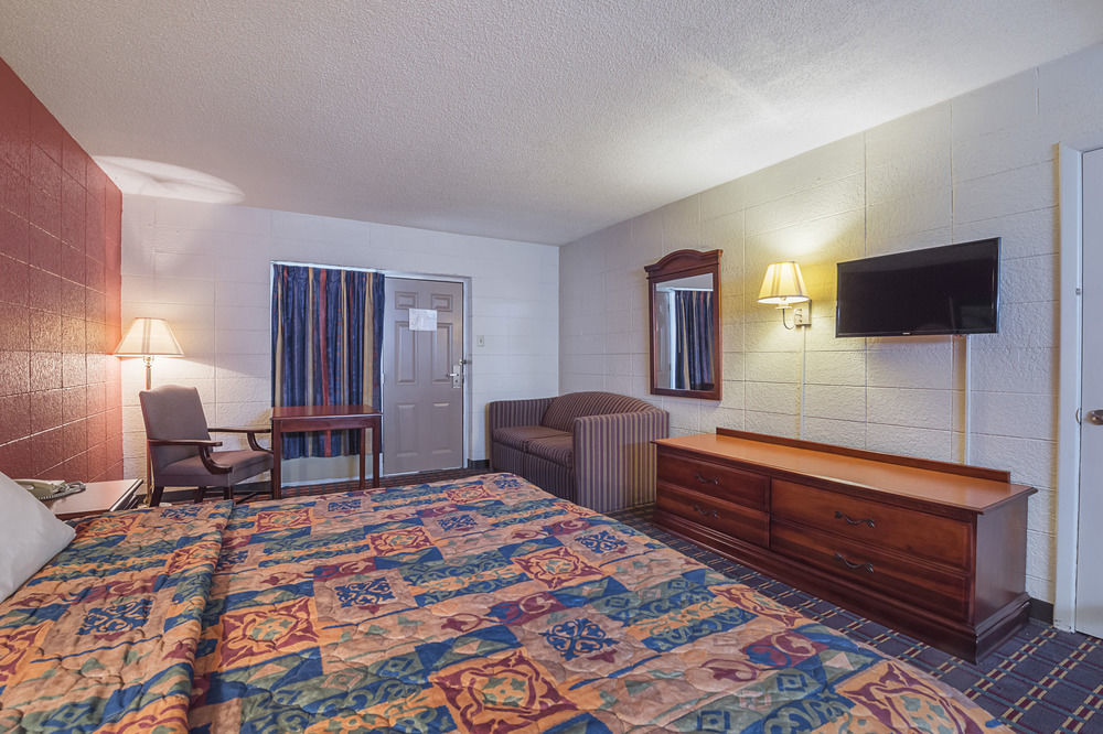 Bear Mount Inn & Suites Pigeon Forge Εξωτερικό φωτογραφία