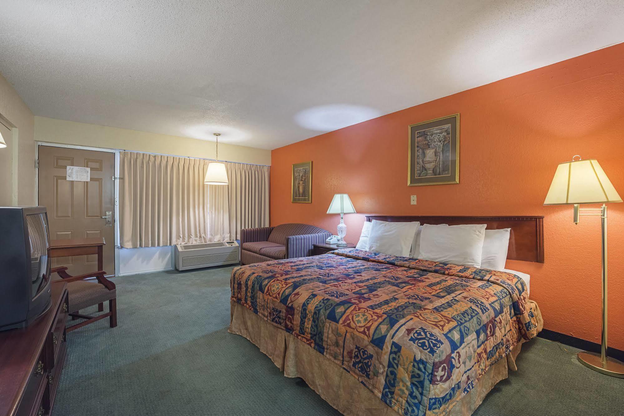Bear Mount Inn & Suites Pigeon Forge Εξωτερικό φωτογραφία